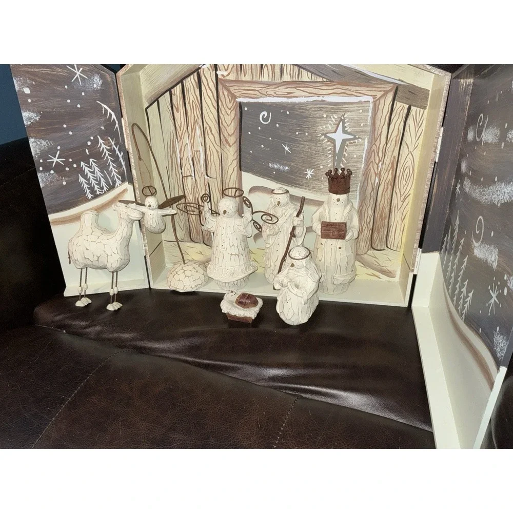 Flurryville Nativity‎ Living Quarters Snow Family Creche 8 Piece Christmas 14x14